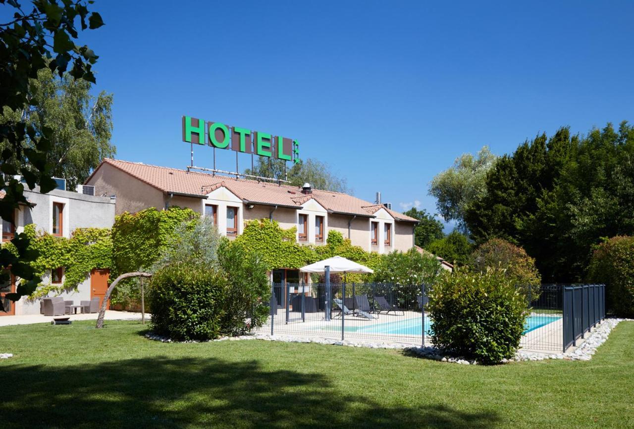 Logis Des Trois Massifs Hotel Claix  Eksteriør billede